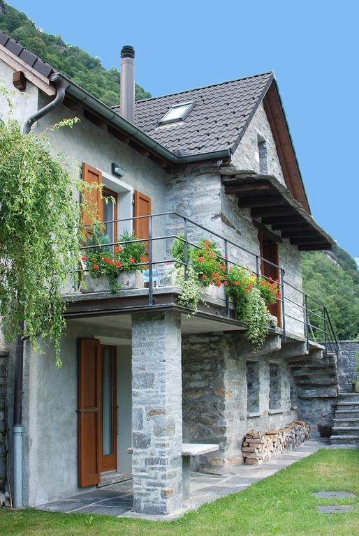 Casa Fontanella Villa Brione  Exterior foto